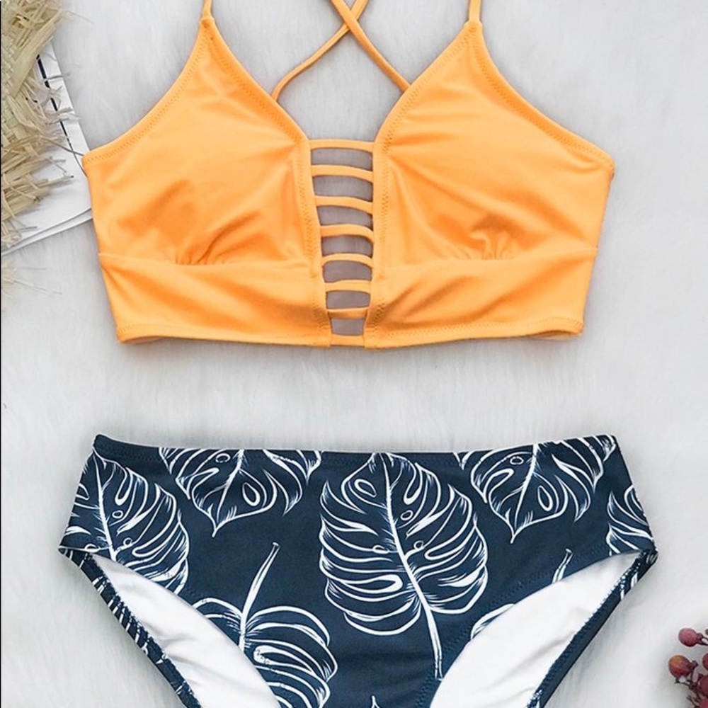 Cupshe YELLOW AND LEAVES PRINT BIKINI - NWT!